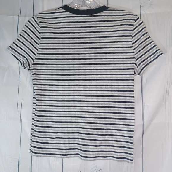 No Boundaries 90’s grunge striped ribbed juniors cropped fitted top - Picture 6 of 10